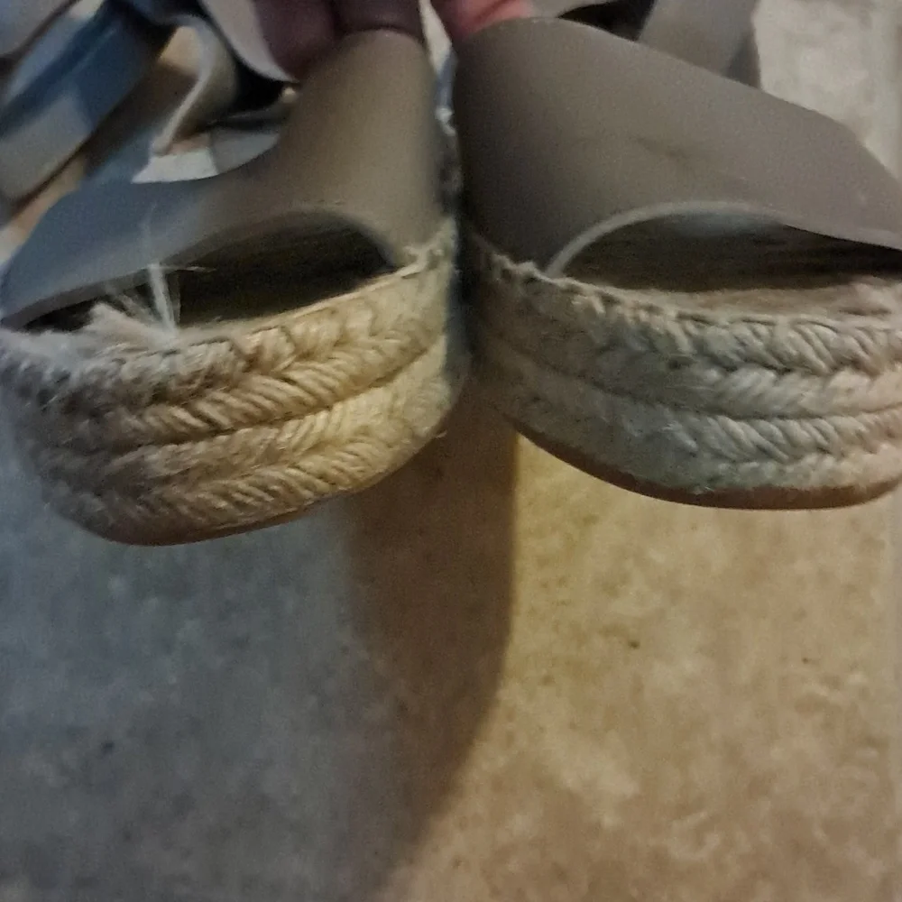 Vince Edie Leather Espadrille Gray 9 Casual  Boho Vacaay Festival Neutral Preown